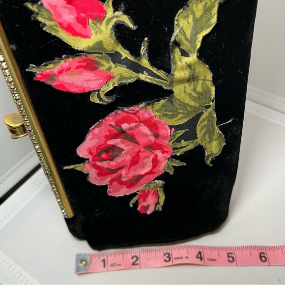 Vintage Velvet Black Clutch With Roses Glued On Sparkly Stones - Picture 3 of 9